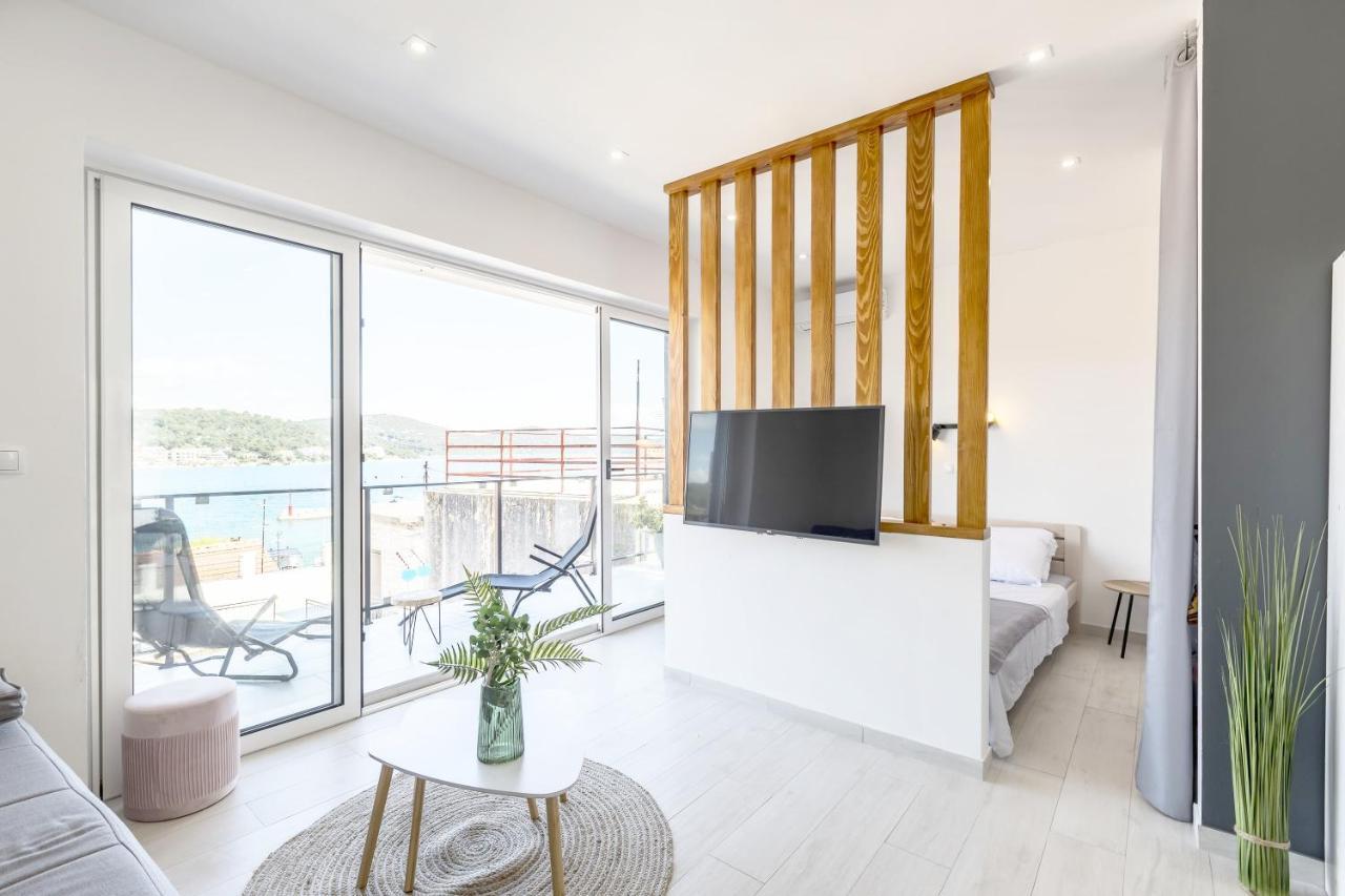Luxury Apartments Skalinada Near Beaches, Tisno - Dalmatia ภายนอก รูปภาพ