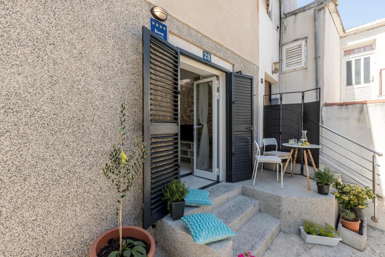 Luxury Apartments Skalinada Near Beaches, Tisno - Dalmatia ภายนอก รูปภาพ